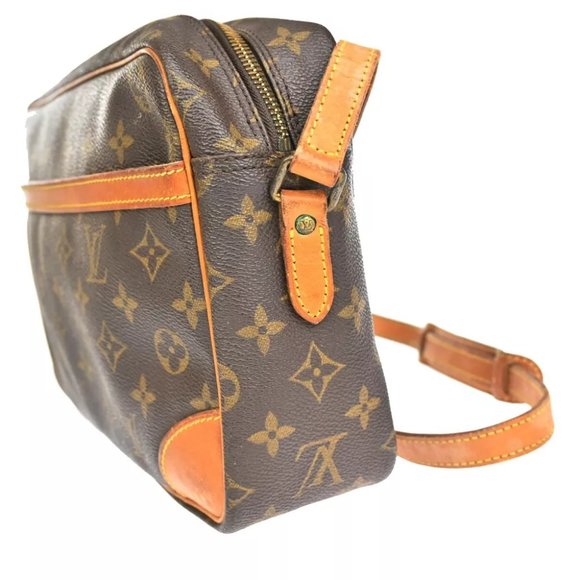 AUTHENTICITY GUARANTEED LOUIS VUITTON Trocadero Shoulder Bag Monogram - Picture 3 of 15